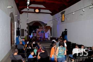 'El desván de la luna' llena San Juan de magia y duendes (Foto Francisco Javier Santana)